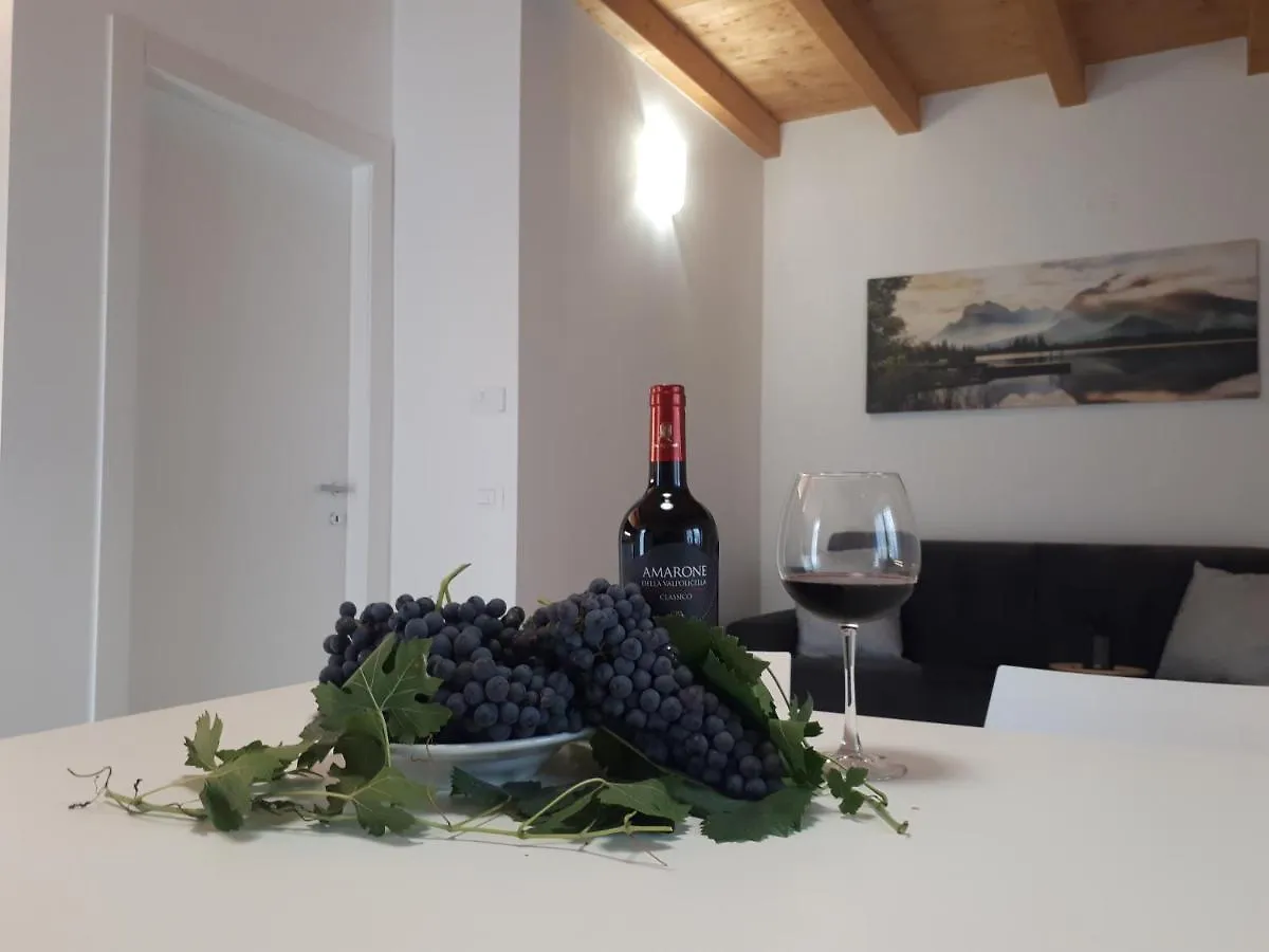 La Casa Di Anna Green Domegliara Apartment